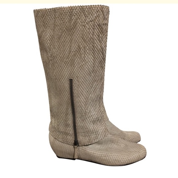 Elizabeth and James Shoes - Elizabeth and James E-steel snakeskin Boots
